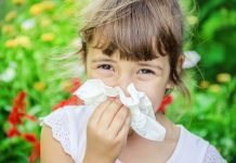 Alergiile oculare de primăvară la copii: simptome, tratament și sfaturi utile pentru părinți